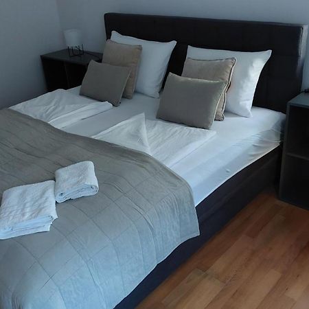 Parenzo Premium Apartment Porec Bagian luar foto