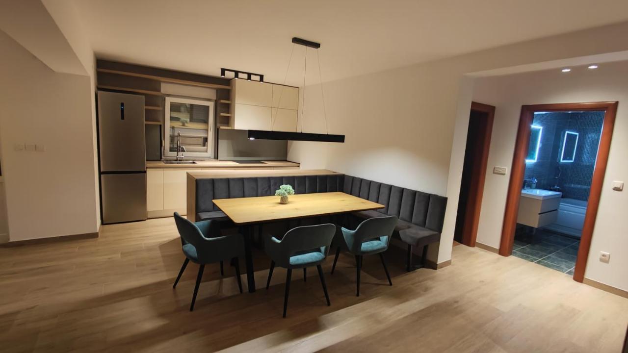 Parenzo Premium Apartment Porec Bagian luar foto