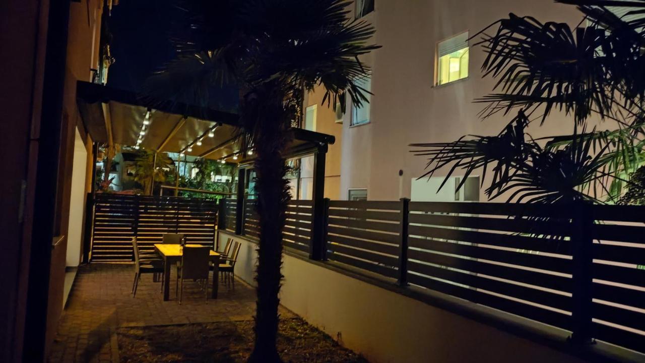 Parenzo Premium Apartment Porec Bagian luar foto