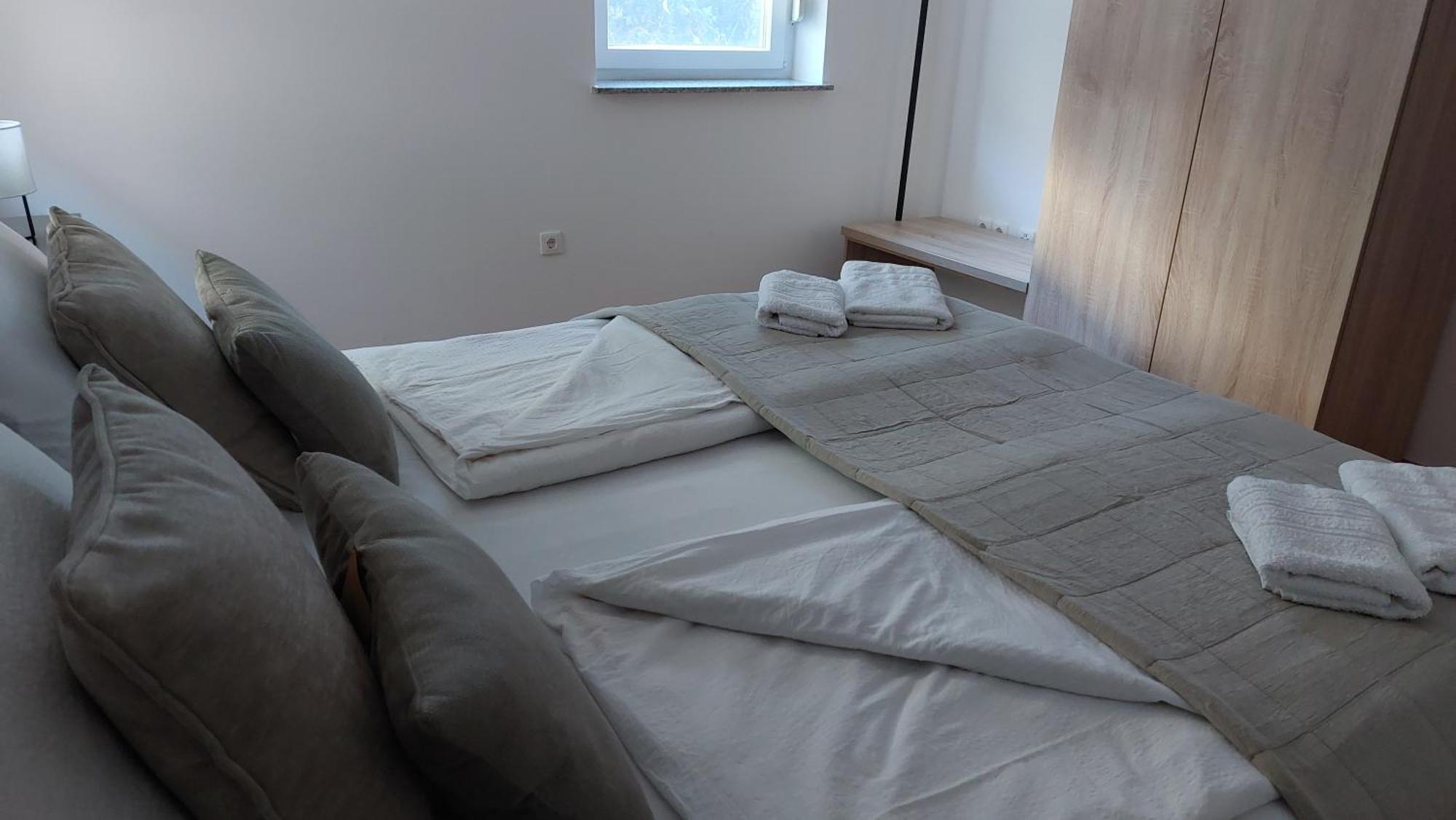 Parenzo Premium Apartment Porec Bagian luar foto